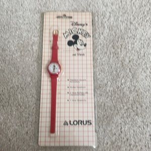 Vintage Lorus Disney’s Minnie Mouse watch